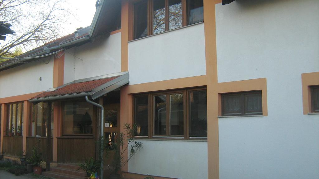 Farm Stay Lackovic Bilje Exterior foto